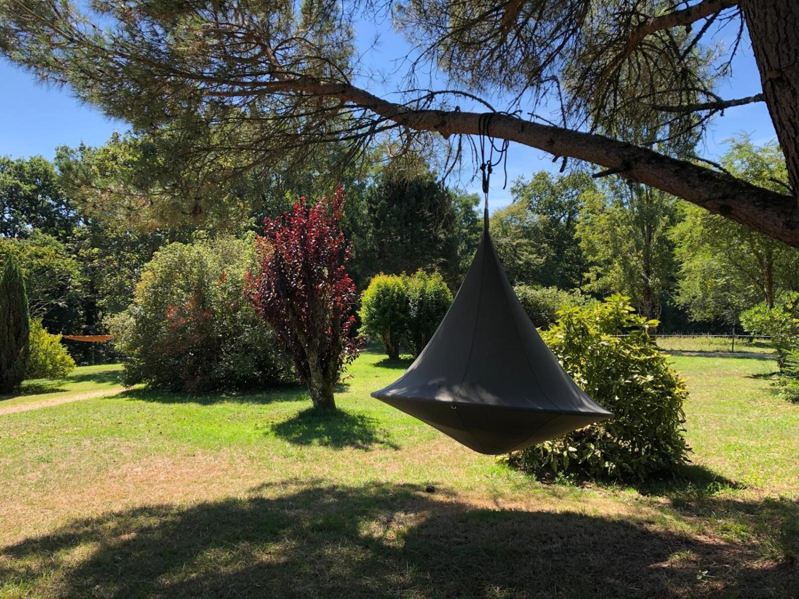 Gite Le Domaine Aubazen La Chapelle-Aubareil Екстериор снимка